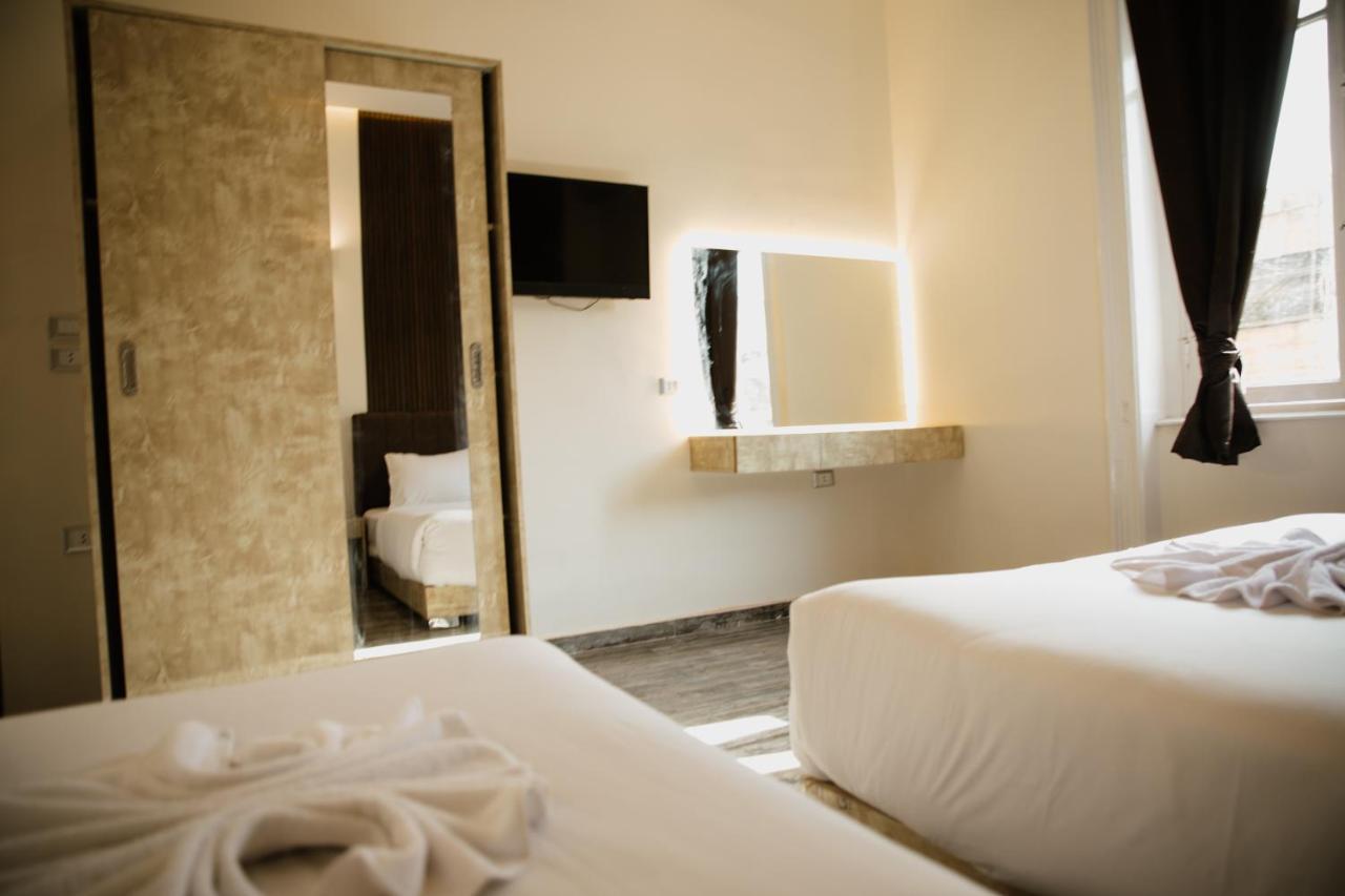Hostel Tourist Palace