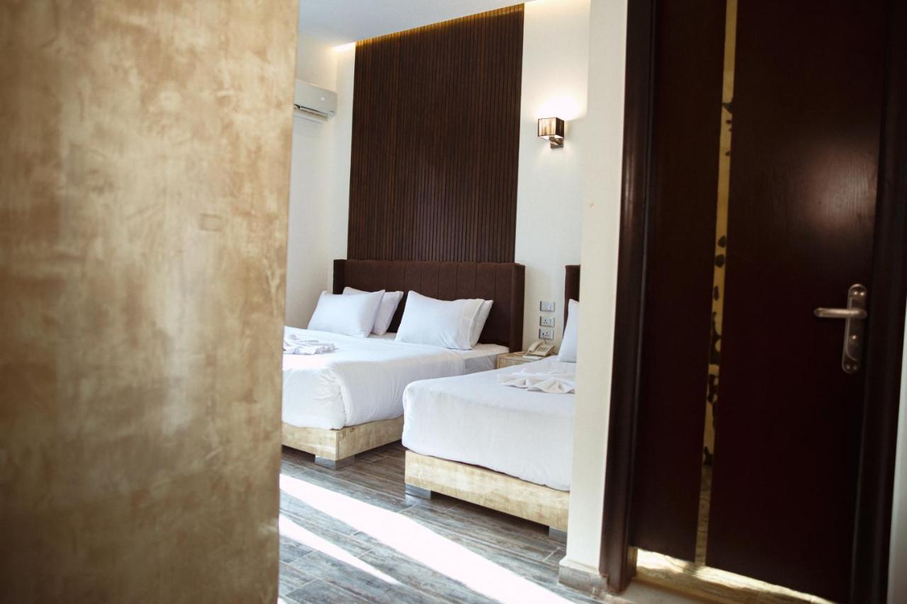 بيت شباب Tourist Palace *
